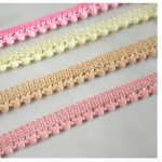 Cinta De Encaje Beis Con Borlas 10Mm