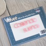 Metacrilato Cosiendo Sueños Velvet By Alazne Vales