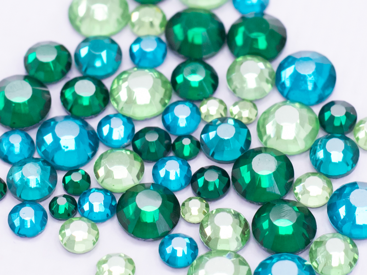 crafters-companion-hot-fix-hot-gem-pack-greens-cc.jpg Hot Fix Hot Gem Pack Greens - Imagen 1